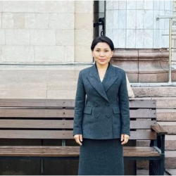 Алгачкы талапкер же Элвира Сурабалдиева шайлоого катышуу ниетин билдирди...