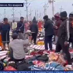 Индияда диний майрам учурунда болгон кырсыктан жаш өспүрүмдөр сууга чөгүп каза болушту