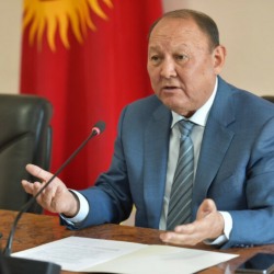 Мэр болуп жыргатпаган, эми депутат болуп кыйратабы?