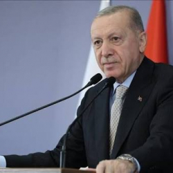 Эрдоган подарил лидерам тюркских стран книгу Айтматова на общем алфавите