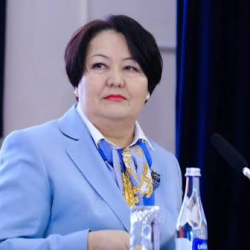 Агартуу министри Кендирбаева коомду “агарта” алабы?