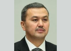 Консулдуктан депутаттыкка сапар