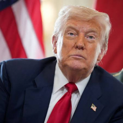 Трамп заявил о прекращении торговых переговоров с Канадой