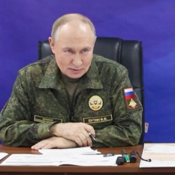 EFE: Путин послал Западу сигнал о полном контроле ситуации в Донбассе