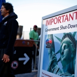 АКШда 25 штат Трамптын администрациясын сотко берди