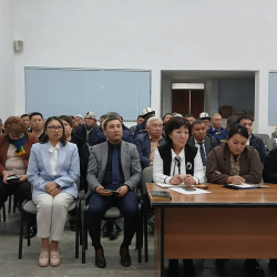 УКМК: Шайлоо мыйзамдары боюнча Чүй облусунун мамлекеттик жана муниципалдык кызматкерлери менен жыйын өткөрүлдү