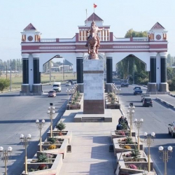 Ташиев: Манаска 30 миң адамга ылайыкталган стадион курулат