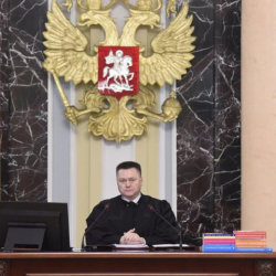 Краснов пообещал жестко пресекать коррупцию в судах