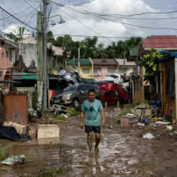 Число жертв тайфуна «Калмаеги» на Филиппинах превысило 140 человек