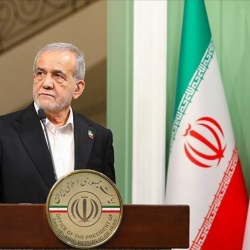 Президент Ирана: В случае длительного отсутствия дождей Тегеран придется эвакуировать