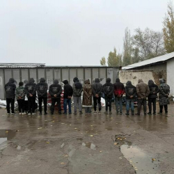 На СЭЗ Бишкека выявлен факт незаконного трудоустройства 12 иностранных граждан