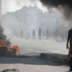 Газанын медицина кызматкерлери ок атышпоого карабастан кризистин тереңдеп баратканын айтышты