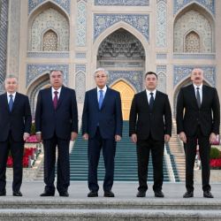 Борбор Азия биримдиги түзүлөбү?