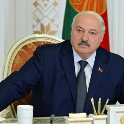 Лукашенко предупредил Зеленского о проблемах после коррупционных разоблачений