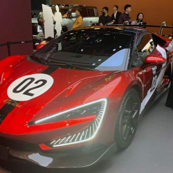 В Китае представили самый быстрый автомобиль в мире