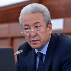 Адахан Мадумаров сурактан чыкты