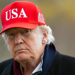 Трамп обвинил власти Украины в неблагодарности