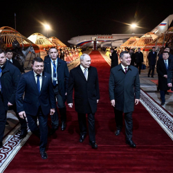 Владимир Путин прибыл в Кыргызстан с госвизитом