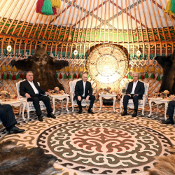 Президенттер 