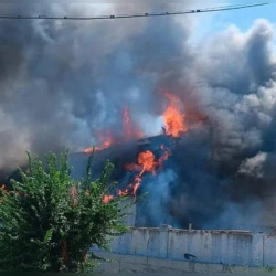 Крупный пожар в Токмоке ликвидировали, пострадавших нет