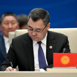 ЖККУ жыйынынын жыйынтыгында 15 документке кол коюлду – тизме