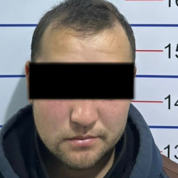 Бишкек шаардык кеңешинин төрагасына орун басарымын деп 300 миң сом ээлеп алган шектүү кармалды