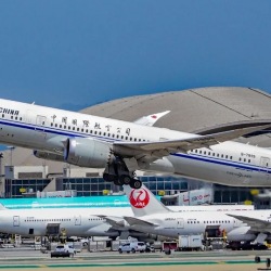Рейсы из Китая в Японию массово отменяются на фоне напряженности в двусторонних отношениях
