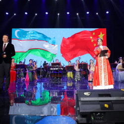 В Ташкенте прошел культурный вечер с популярными китайскими артистами