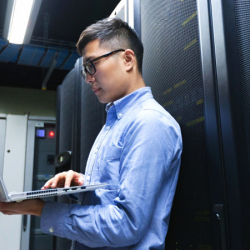 Сектор программного обеспечения и ИТ-услуг Китая демонстрировал устойчивое развитие в январе-октябре