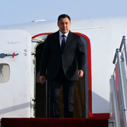 Садыр Жапаров Пакистанга мамлекеттик сапар менен барат