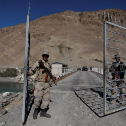 Тажикстан Ооганстан менен чек араны коргоо боюнча ЖККУ менен сүйлөшүүлөр тууралуу маалыматтарды четке какты