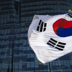 ТИМ: Кореяда мыйзамсыз жүргөн кыргыз жарандары өз ыктыяры менен жазасыз чыгып кете алат