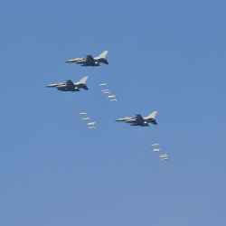 АКШ коргонууну күчөтүү үчүн Түштүк Кореяга 111,8 миллион долларлык курал-жарак сатууну бекитти