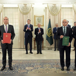 Түркия 2026-жылы Пакистандагы беш кенде мунай жана газ чалгындоо иштерин баштайт