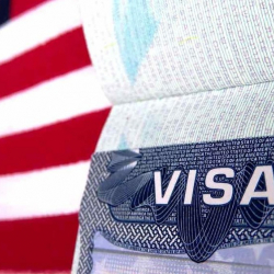 С января администрация Трампа отозвала 85 тысяч виз всех категорий
