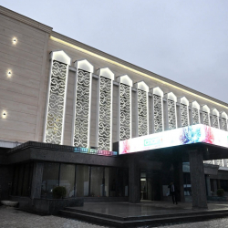 Аскат Алагозов: УТРКнын имаратында сүйгөн кесибимдин ар кыл сырларын ача баштагам