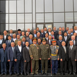 Генерал-полковник К.Ташиев провёл встречу с генералами силовых структур в штаб-квартире ГКНБ