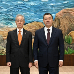 Президент Садыр Жапаров Япониянын Кыргызстандагы Элчиси Рюити Хиранону кабыл алды