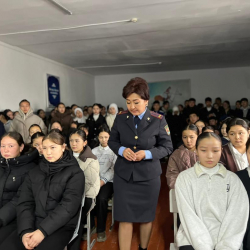 Ош ОИИБ: Кара-Сууда “Аптекалык наркоманияга” каршы алдын алуу иш-чарасы өткөрүлдү