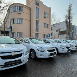 Акыйкатчы институтуна жаңы Chevrolet Cobalt унаалары тапшырылды