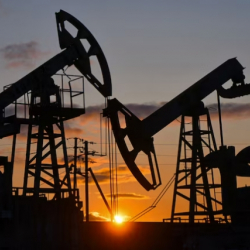 Азербайжан ондогон жылдардан бери Арменияга биринчи жолу күйүүчү май жөнөттү