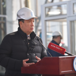 13 000 кардарды жылуулук жана ысык суу менен камсыз кылат. 