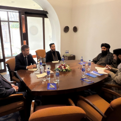 Министр Алмаз Тургунбаев встретился заместителем министра транспорта и гражданской авиации Афганистана