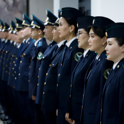 Мамлекеттик бажы кызматында жаңы кызматкерлер ант беришти