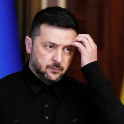 Зеленскийдин жакын санаалашына чыккынчылык иши козголду