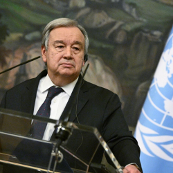 Генсек ООН призывает к деэскалации и диалогу по Венесуэле