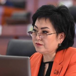 Молдобекова мандатты атасынан калган мурастай көрөбү?