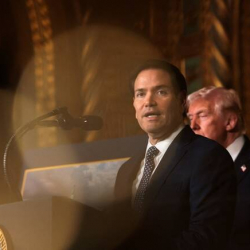 ВАШИНГТОН: АКШ интернет цензурасына байланыштуу беш европалыкка кирүүгө тыюу салды