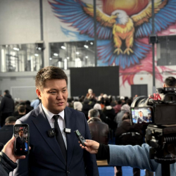 Азамат Кадыров: Биз ачыкпыз жана ар бир шаар тургунун угууга даярбыз