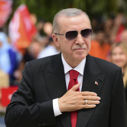 Эрдоган Израилдин жардамды бөгөттөөсүн айыптап, Түркиянын Газа маселесиндеги позициясын кайталады